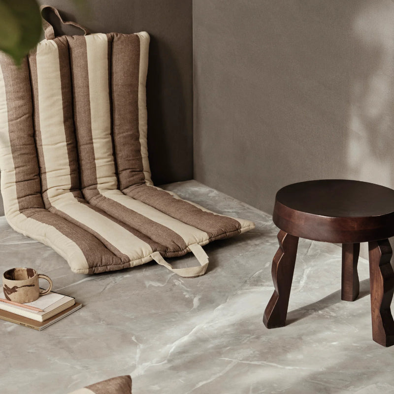 Strandmatte - Folding carob brow/parchment von Ferm Living