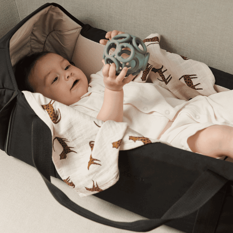 Babylift - Amber black von Liewood