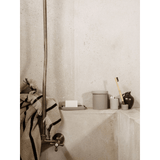 Badetuch - Alee sand/black von Ferm Living