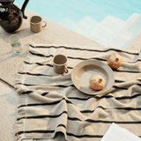 Badetuch - Alee sand/black von Ferm Living