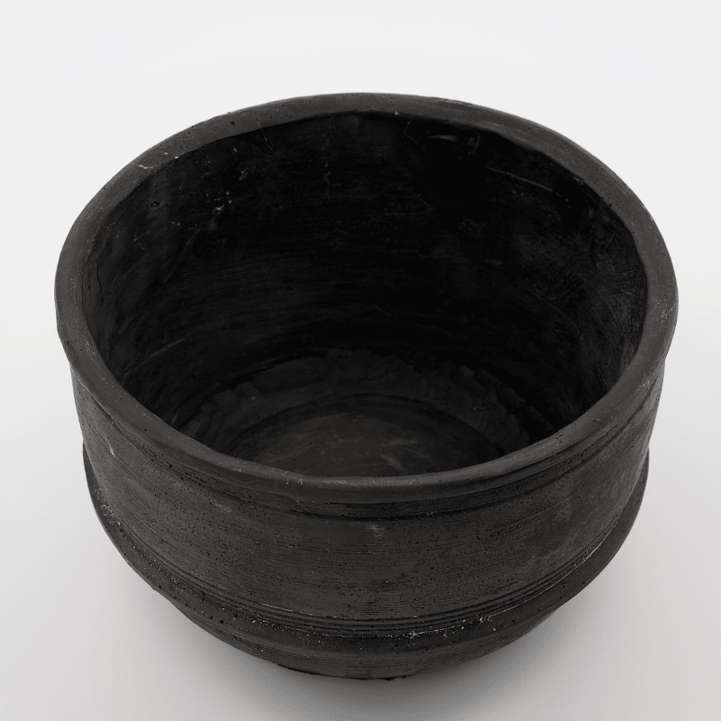 Blumentopf – Ground Concrete schwarz M von House Doctor