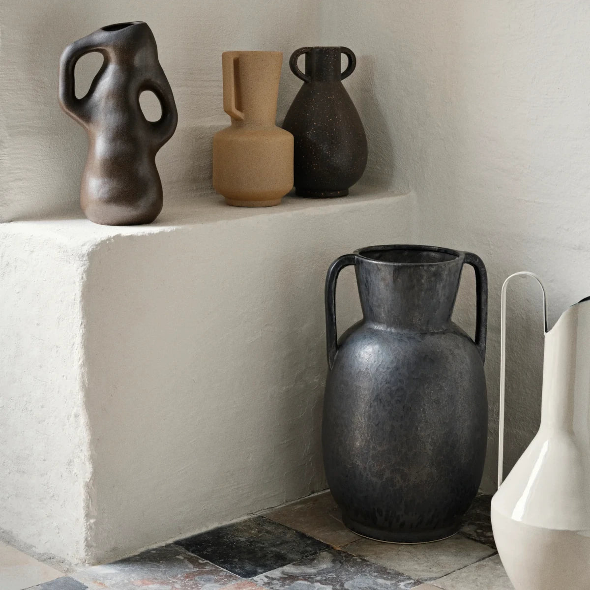 Broste Copenhagen – Vase Isolde antique brown