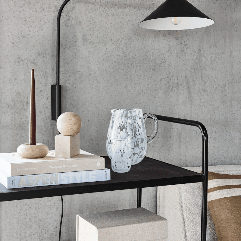 Buchstütze – Marble Savi beige von OYOY