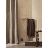 Duschvorhang – Chambray Striped Sand/Black von Ferm Living
