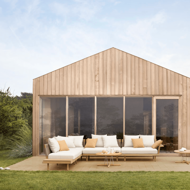 Sofa Outdoor - EOOS 6-Seater mit Sidetable von Carl Hansen