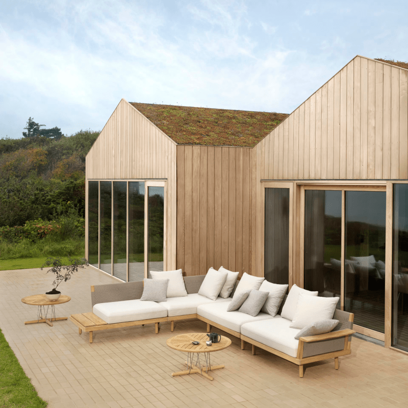 Sofa Outdoor - EOOS 6-Seater mit Sidetable von Carl Hansen