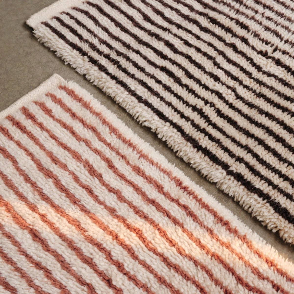 Ferm Living - Teppich Kami knotted off white/coffee