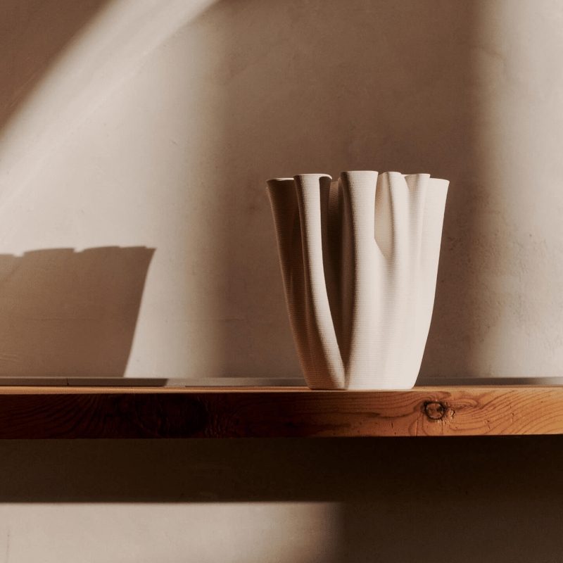 Ferm Living - Vase Dedali H18 Off White