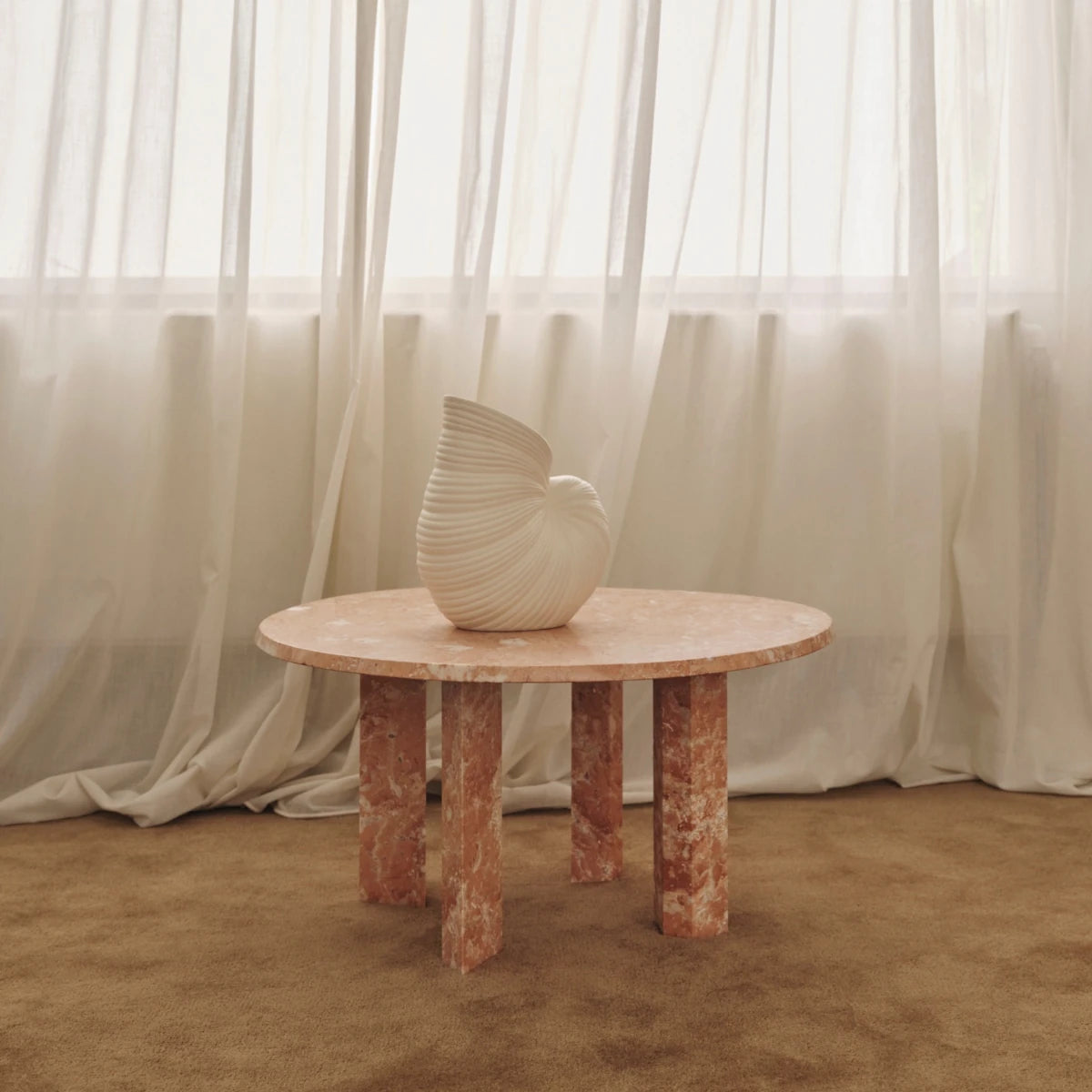 Ferm Living - Vase Shell off white
