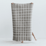 Fussmatte – Hand Travertine von Heymat
