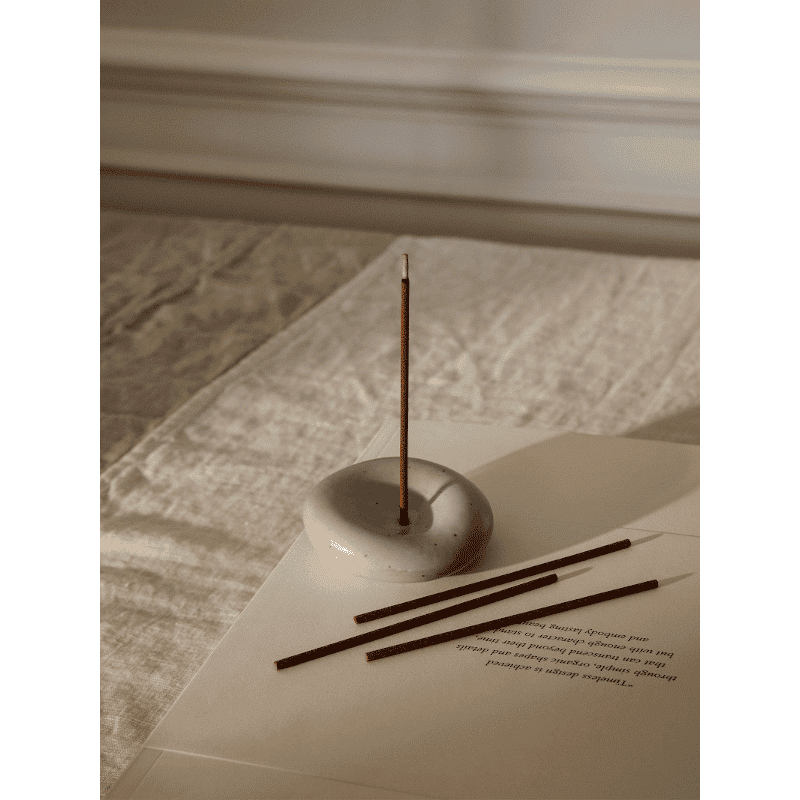 Geschenkset - Sense Incense Holder von Ferm Living