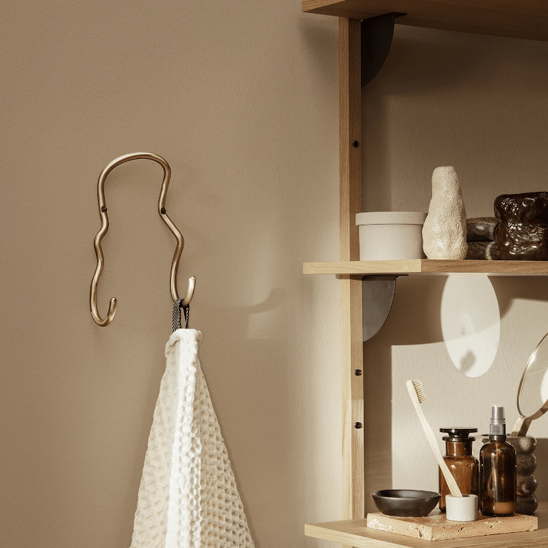Haken - Curvature Double brass von Ferm Living