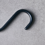 Haken - Snap S schwarz von House Doctor