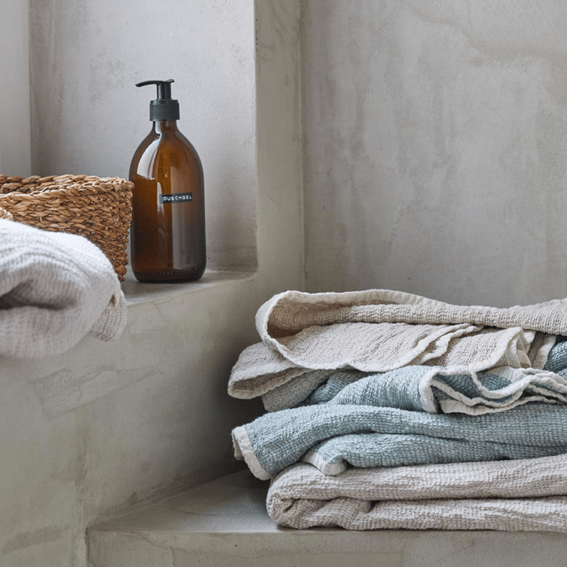 Handtuch - Cotton/Linen sand von Liv Interior