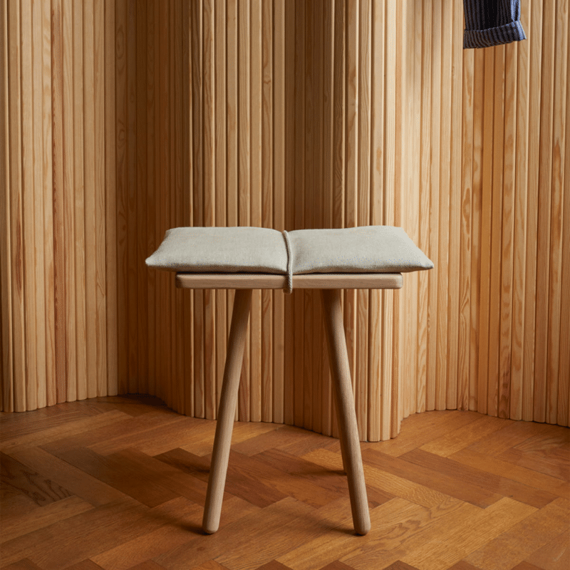 Hocker - Georg oak Linen von Skagerak
