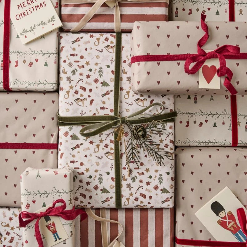 IB Laursen - Geschenkpapier Herzen rot