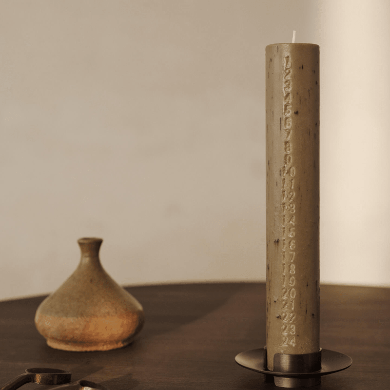 Kerzenhalter - Block black Brass von Ferm Living