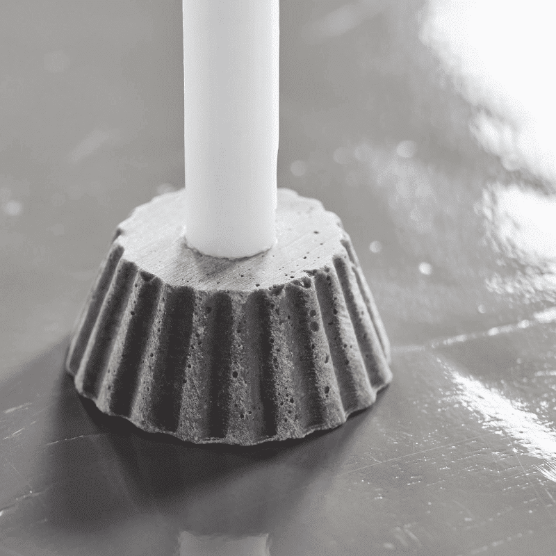 Kerzenständer - Mold Bake grey S von House Doctor