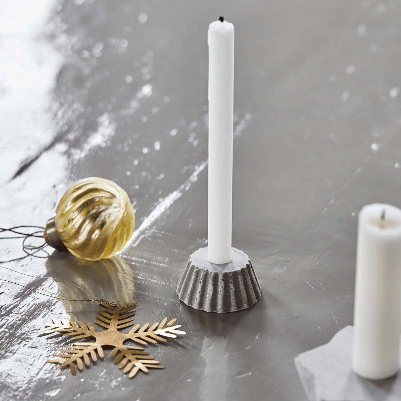 Kerzenständer - Mold Bake grey S von House Doctor