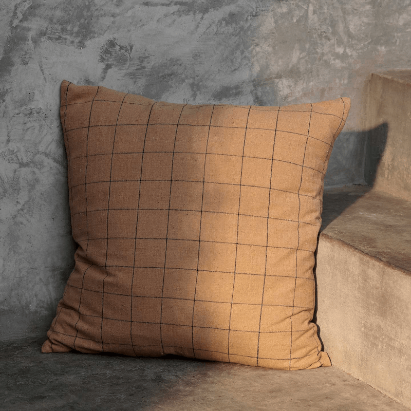 Kissen - Grid brown von Ferm Living
