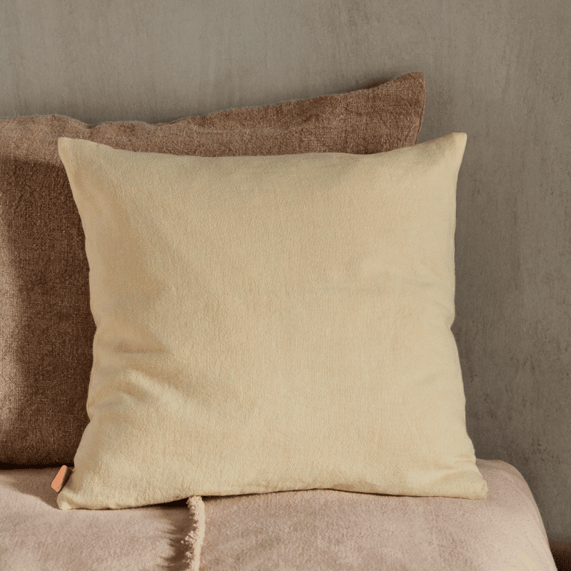 Kissen - Heavy Linen natural L von Ferm Living
