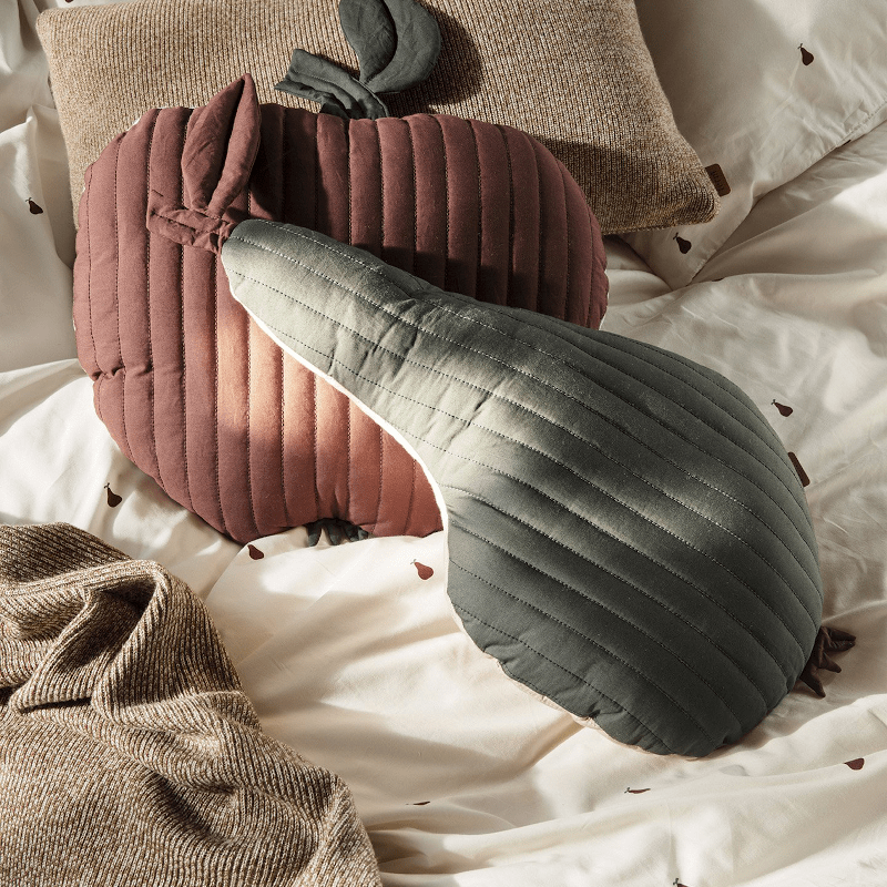 Kissen - Pear Quilted dark green von Ferm Living