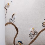 Kissenbezug – GIRO gestickt von Fine Little Day