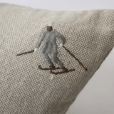 Kissenbezug – SKIERS gestickt von Fine Little Day