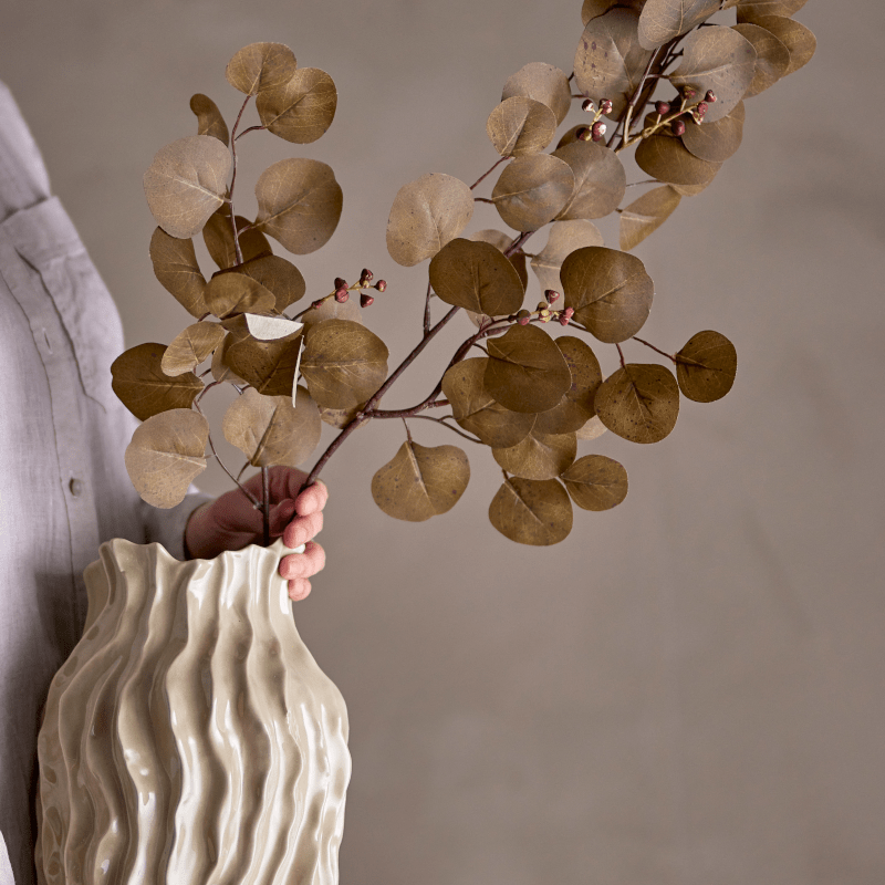 Kunstzweig - Eucalyptus braun von Bloomingville