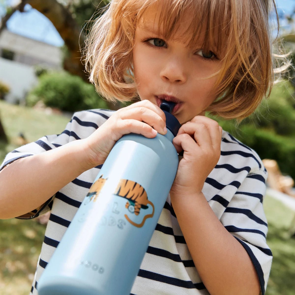 Liewood - Trinkflasche Falk Tiger/Beach Blue L