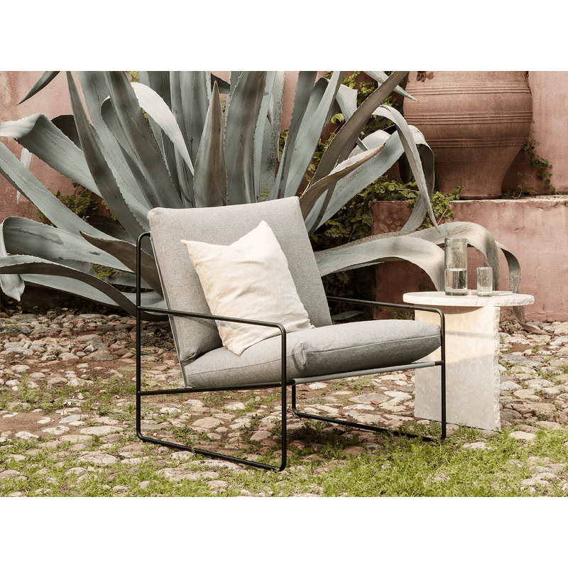 Lounge Chair - Desert Dolce black/dark sand von Ferm Living