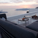 Zeitlos im Design und zurückhaltend in der Farbgebung überzeugt uns das Lounge Sofa - Level rechts coal grey von Houe aufs vollste.
