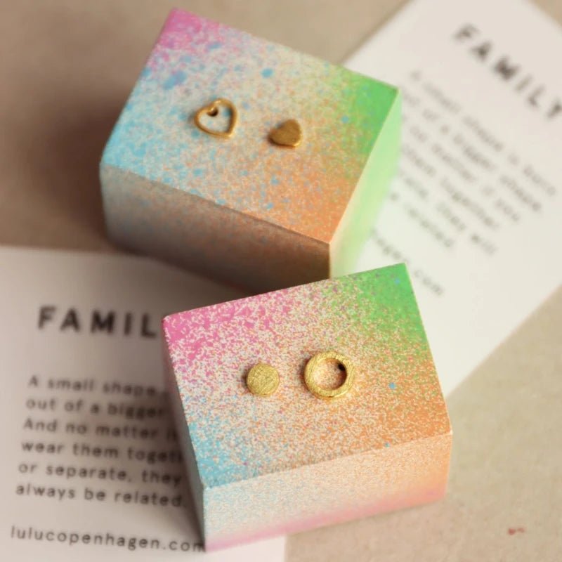 LULU Copenhagen - Ohrring Family Round brushed Gold