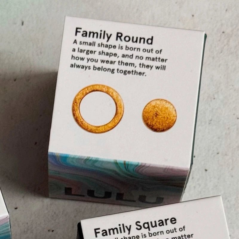 LULU Copenhagen - Ohrring Family Round brushed Gold
