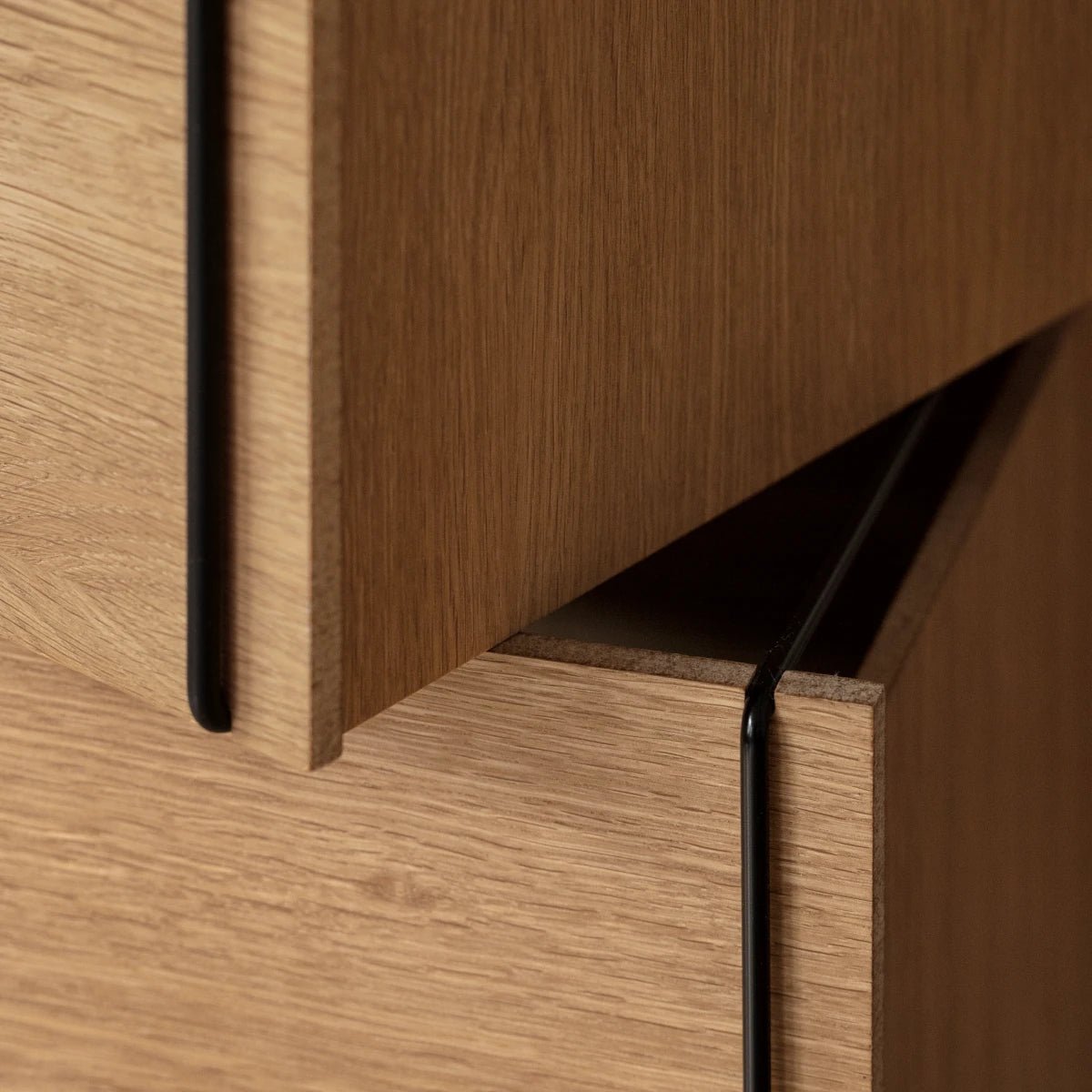 MOEBE - Box Storage Oak/black

