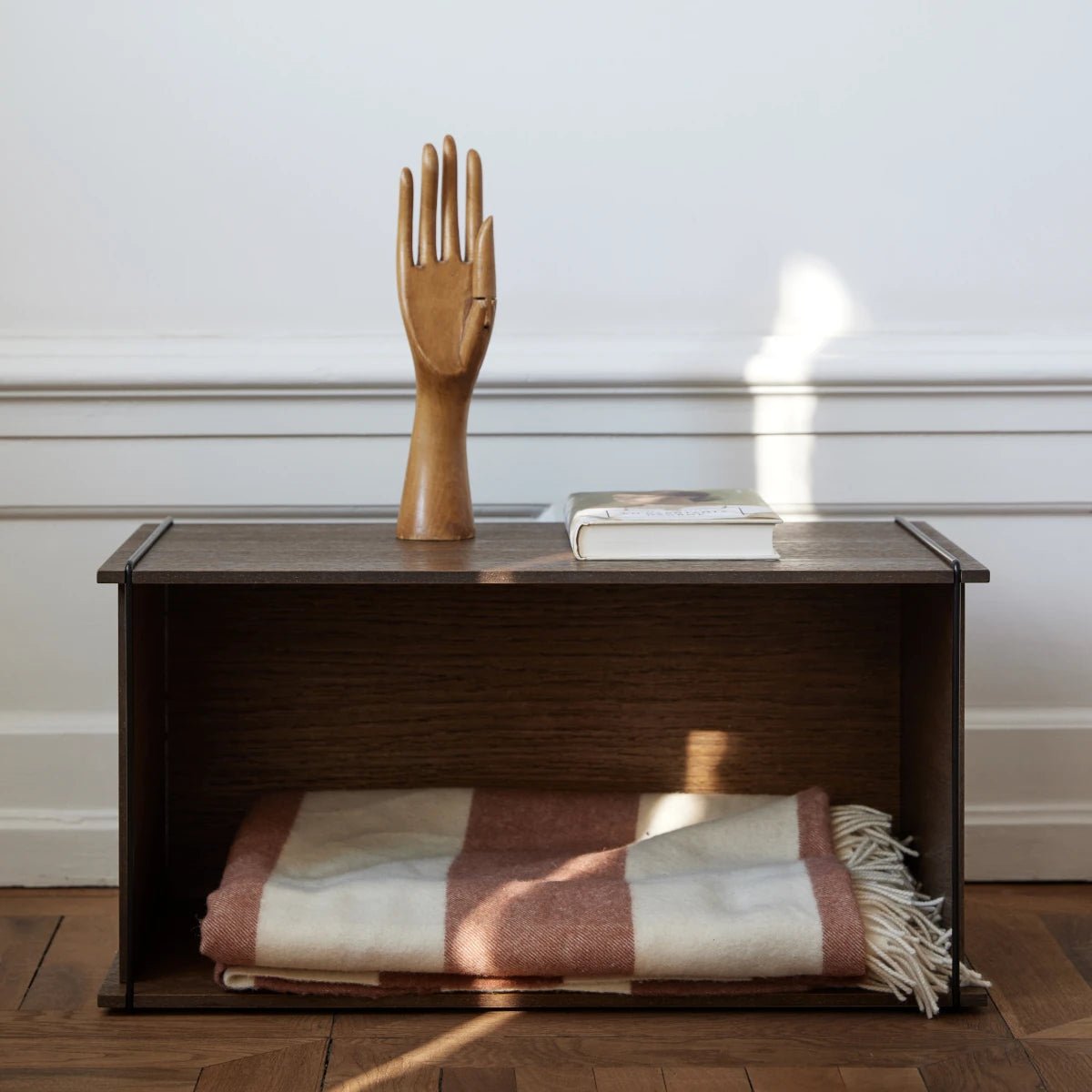MOEBE - Box Storage Smoked Oak/black