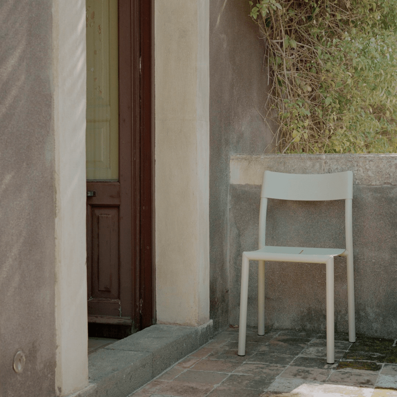 New Works - Stuhl May Light Grey