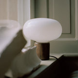 New Works - Tischleuchte Karl-Johan Smoked Oak/White Opal Glass