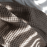 ooh noo - Bettüberwurf Waffle Cotton mocha

