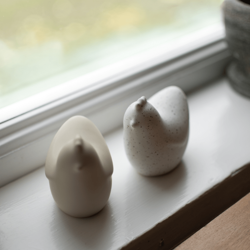 Osterdeko - Mini Hen white dot von dbkd