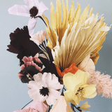 Papierblume - Daisy bordeaux von Studio About