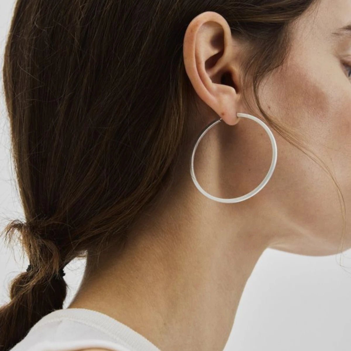 Pernille Corydon - Hoops Circle Line L gold


