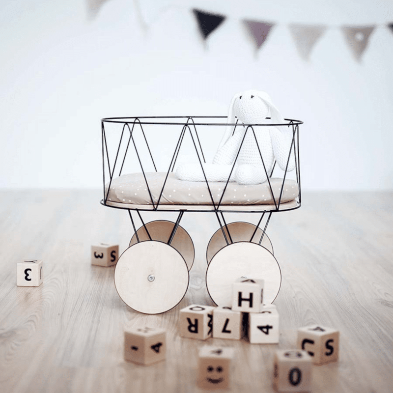 Puppenbett - Dolly Cot von ooh noo