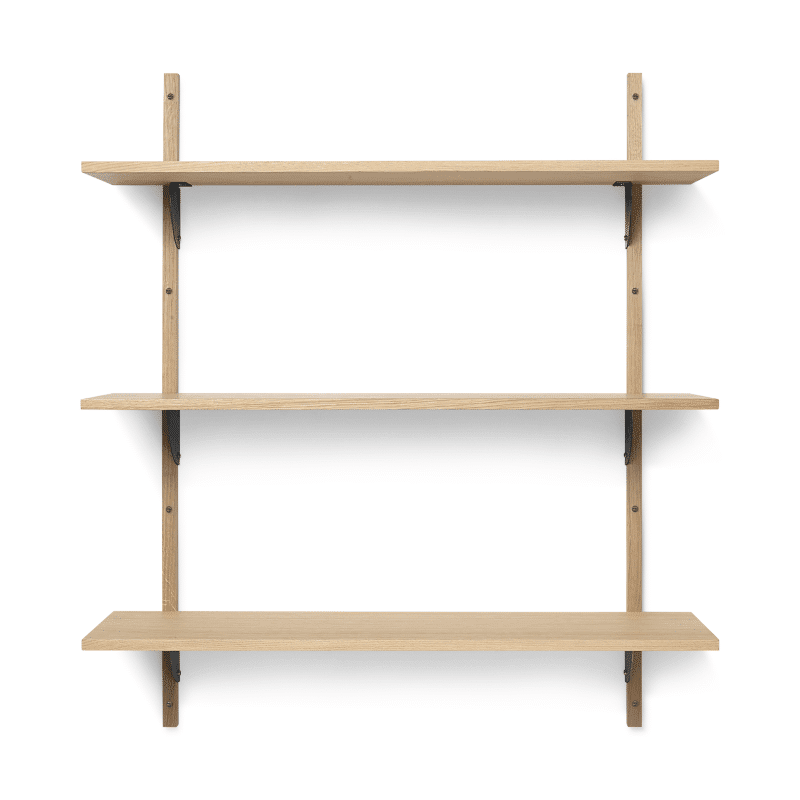 Regal - Sector triple/wide natural oak/black von Ferm Living