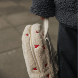 Rucksack midi - Ecru/Teddy Hearts mit Vordertasche von Studio Noos