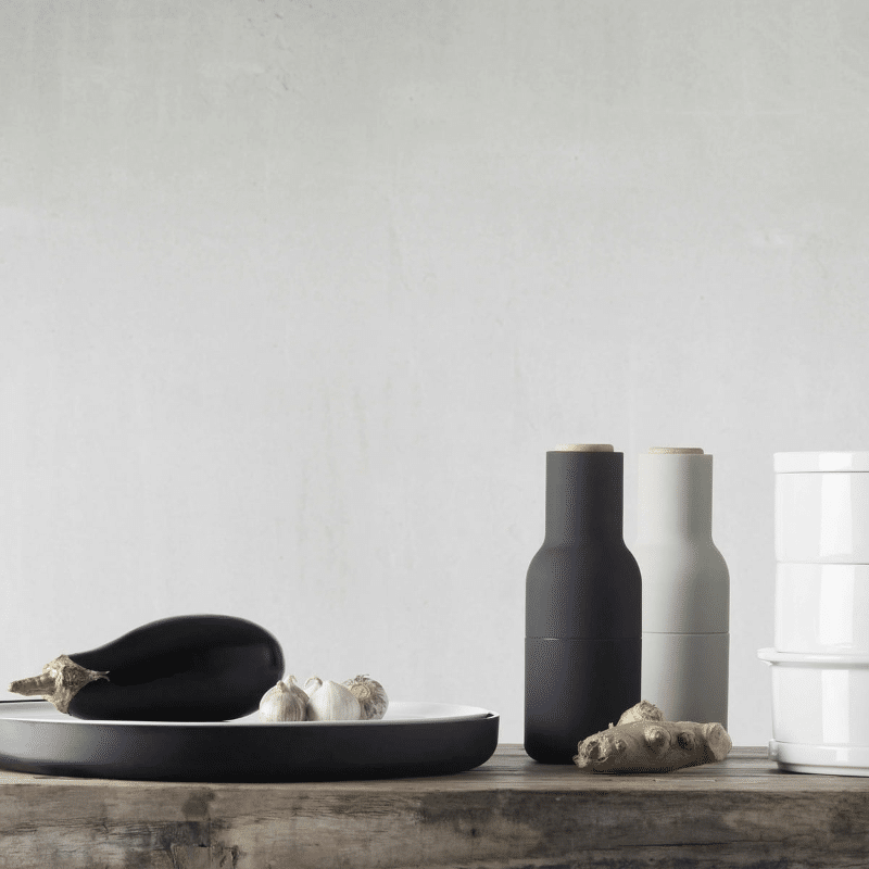Salz- & Pfeffermühle - Bottle ash/carbon von Audo Copenhagen