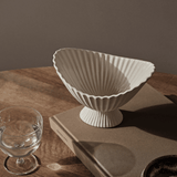 Schale - Centrepiece Fountain off-white M von Ferm Living