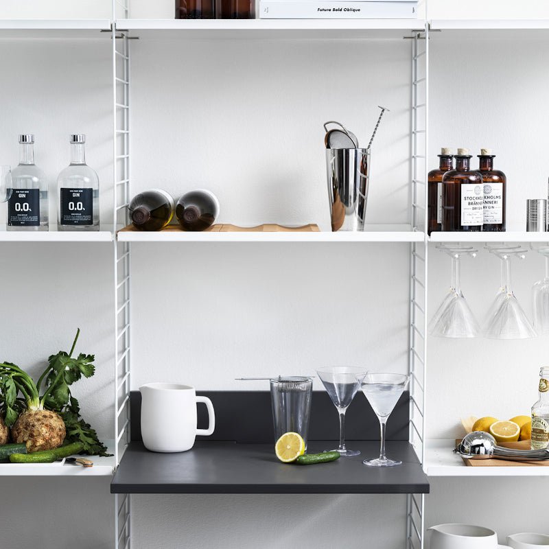 String – Medienablage Weiss von String Furniture