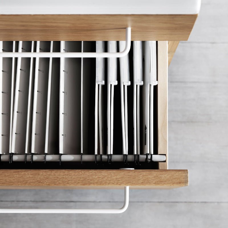 String – Works Korpus Eiche von String Furniture