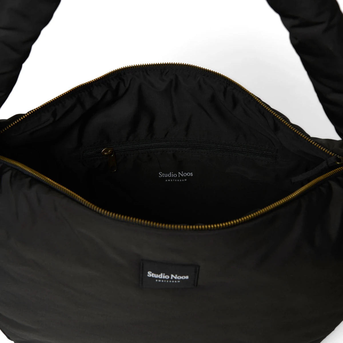 Studio Noos - Umhängetasche Puffy Cross Body Bag black